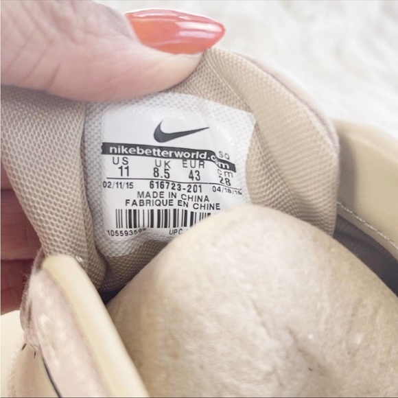 Nike Desert Camo Thea Leather Women's Sneakers in Tan Size 11 HTF - Picture 8 of 11